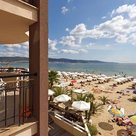Golden Ina Hotel 4*