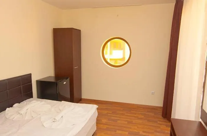 Szálloda Golden Ina 4*