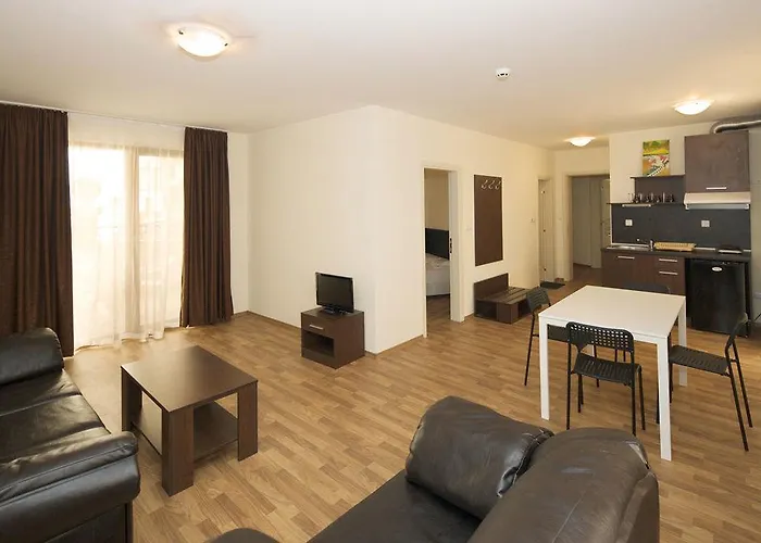 Golden Ina Szálloda 4*