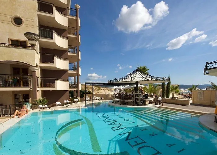 Golden Ina 4* Napospart