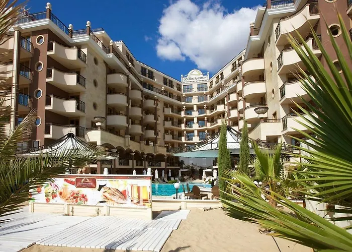Golden Ina 酒店 阳光海滩